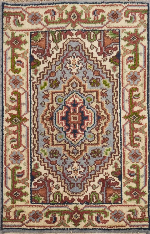 Rustic Heriz Serapi Accent Rug 2x3 with Intricate Borders