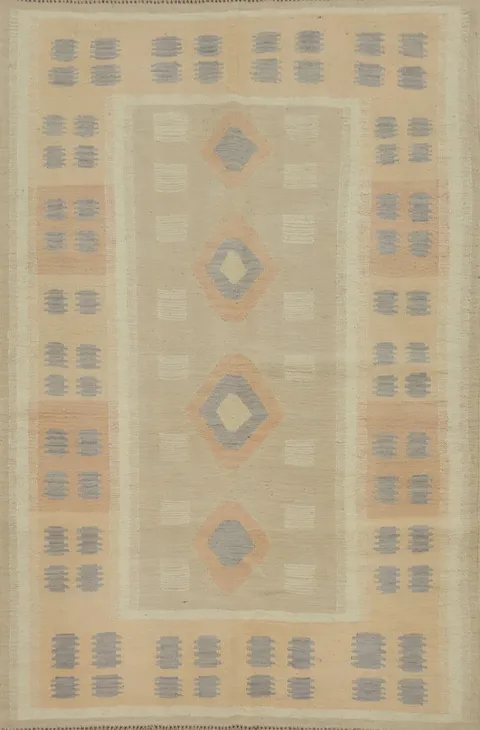 Natural Toned Kilim Rug 4x6 with Subtle Geometric Designs
