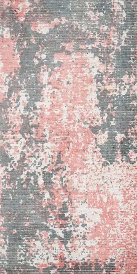 Contemporary Abstract Rug 2x4 for Modern Living Spaces