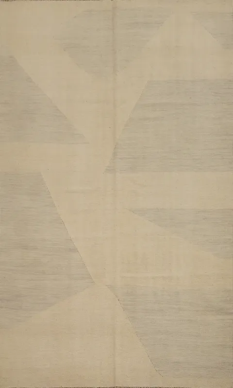 Elegant Minimalist Geometric Kilim Area Rug 5x8 for Modern Spaces