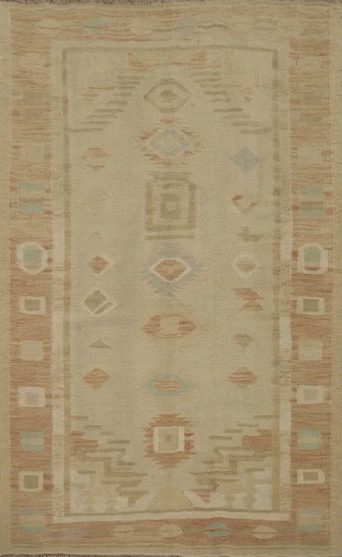 Vintage Inspired Geometric Neutral Kilim Rug 4x6 for Elegant Interiors