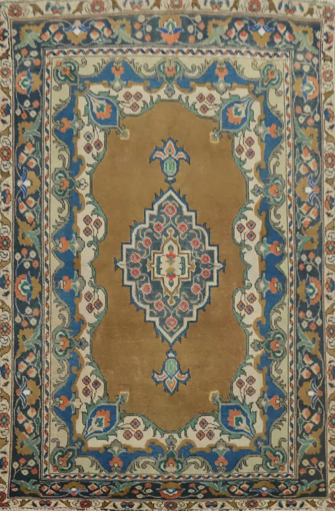 Traditional Wool Tabriz Persian Rug 4x7