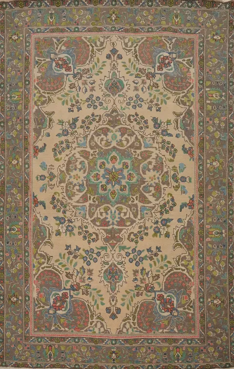 Traditional Floral Tabriz Persian Area Rug 6x9