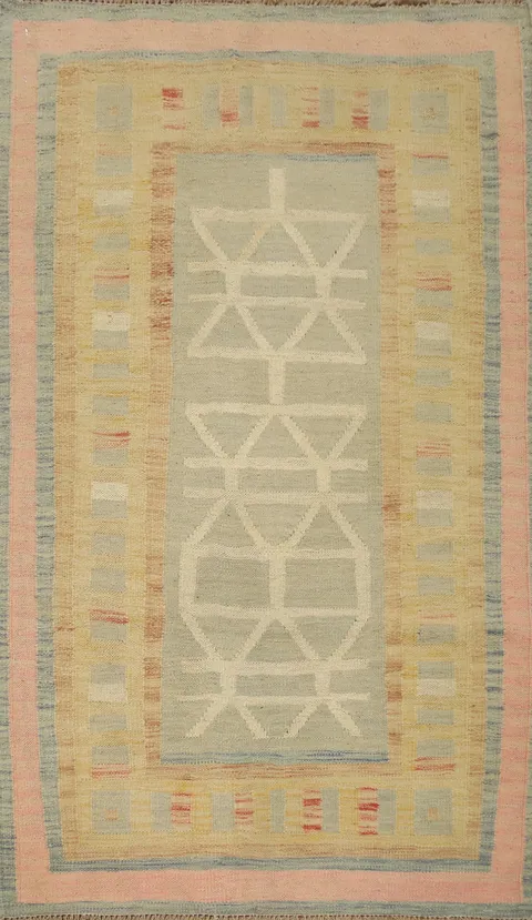 Soft-Hued Geometric Design Kilim Wool Rug 3x5 for Elegant Interiors