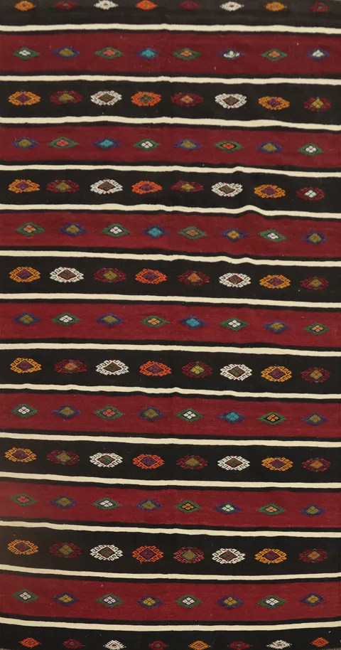 Elegant Bohemian Kilim Area Rug 6x10 with Geometric Patterns