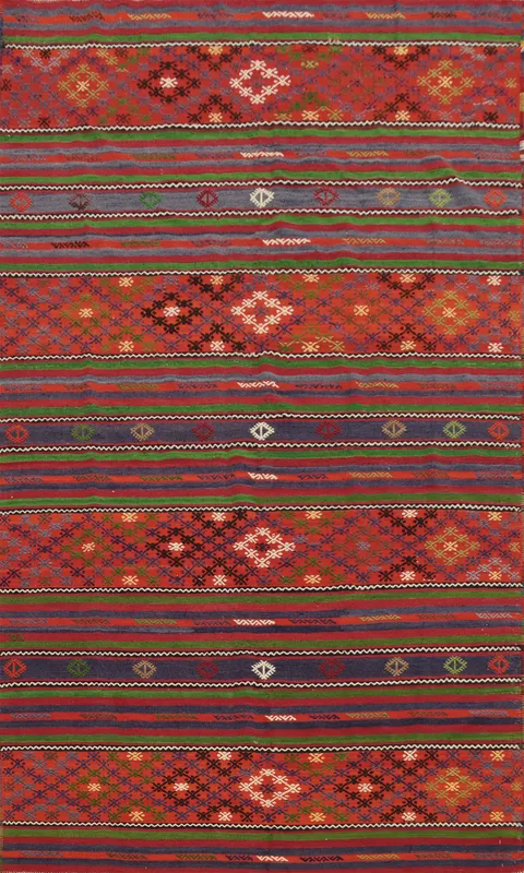 Handwoven Kilim Area Rug 6x10 for a Cozy Boho Ambience