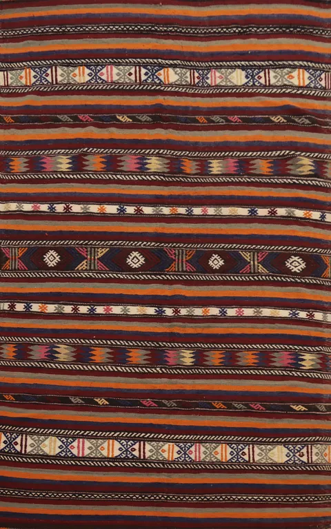 Vibrant Handwoven Kilim Area Rug 6x9 with Rich Geometric Patterns