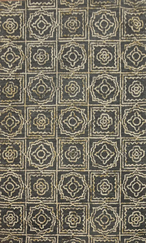 Geometric Elegance Handcrafted Modern Area Rug 5x8