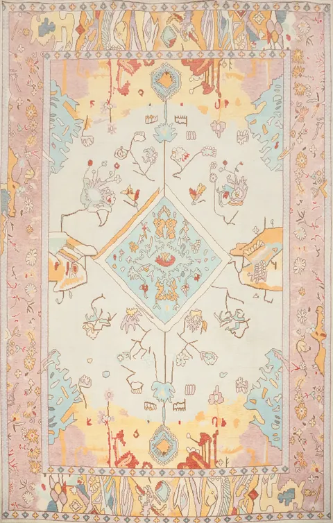 Soft Toned Area Rug Featuring Intricate Geometric and Floral Motifs 10x12