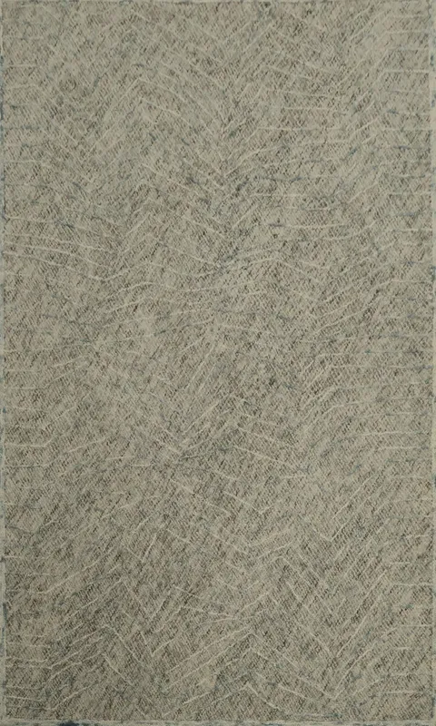 Versatile Beige Area Rug 5x8 with Intricate Pattern Design