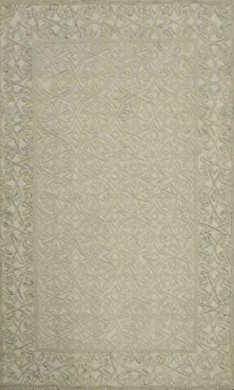 Stylish Classic Design Area Rug 5x8 with Delicate Floral Motifs