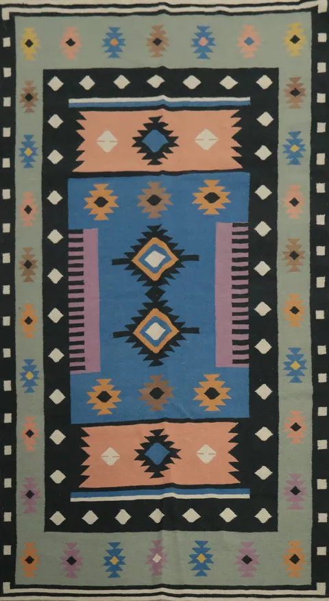 Southwestern Charm: Vibrant Kilim Area Rug 5x10 for Your Space