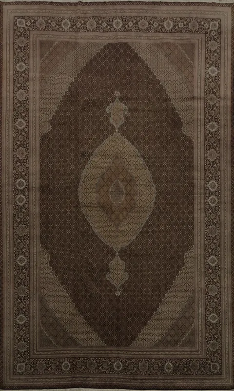 Classic Tabriz Persian Large Rug 13x20 with Traditional Central Design
