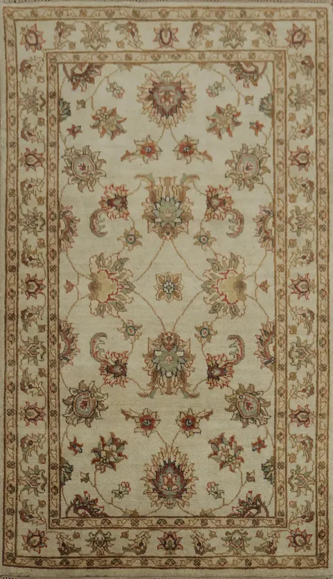 Handcrafted Peshawar Vegetable Dye Rug 3x5 with Detailed Artistic Motifs