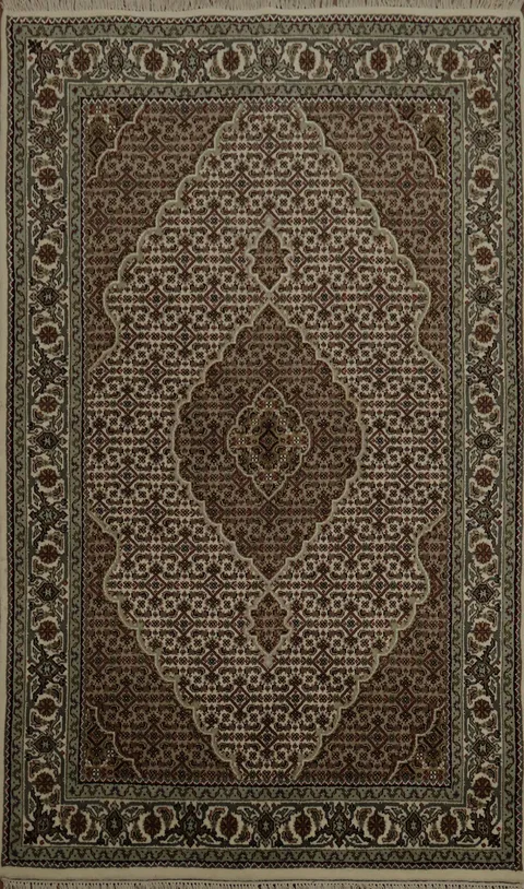 Classic Tabriz Oriental Rug 4x6 with Sophisticated Patterning
