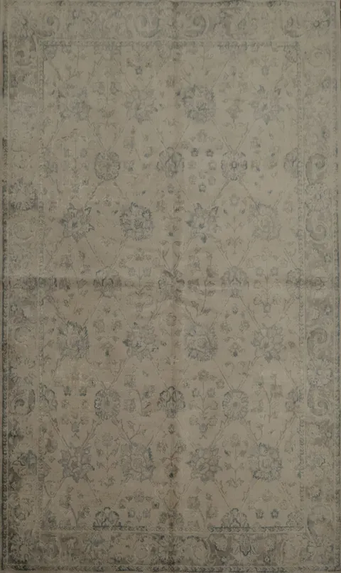 Timeless Tabriz Turkish Rug 5x7 with Floral Design for Homes