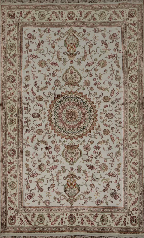 Handcrafted Kashmir Rug 4x6 for Classic and Modern Interiors