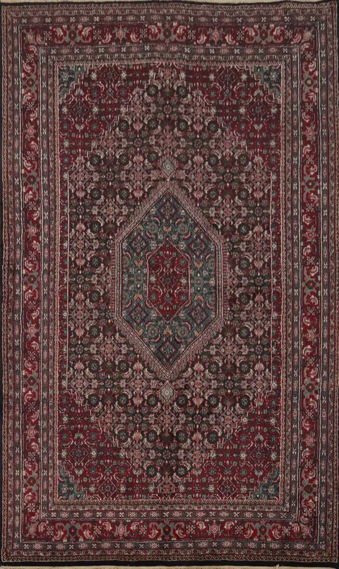Elegant Tabriz-Mahi Area Rug 6x9 Perfect for Living Rooms