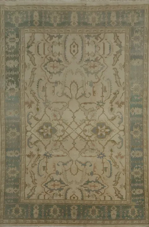 Exquisite Ziegler Area Rug 8x9 with Ornate Floral Design