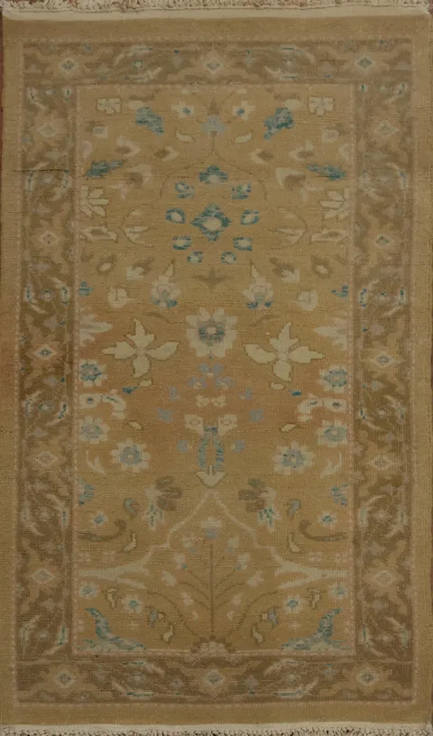 Stylishly Neutral Floral Pattern Rug for Any Space 2x4