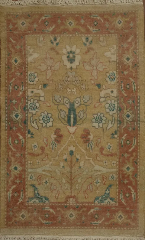 Traditional Oriental Rug with Intricate Floral Patterns 2x3