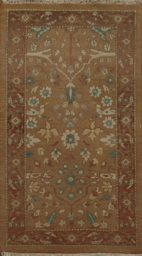 Warm and Rustic Floral Rug for Elegant Interiors 2x4