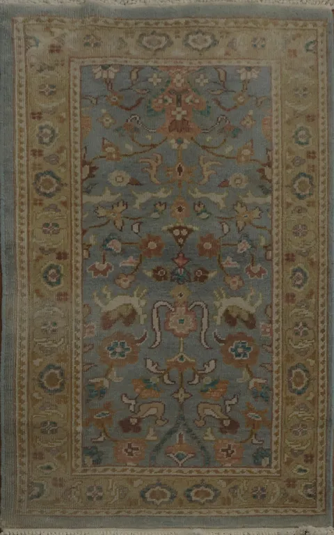 Exquisite Traditional Floral Motif Rug with Vintage Charm 2x4