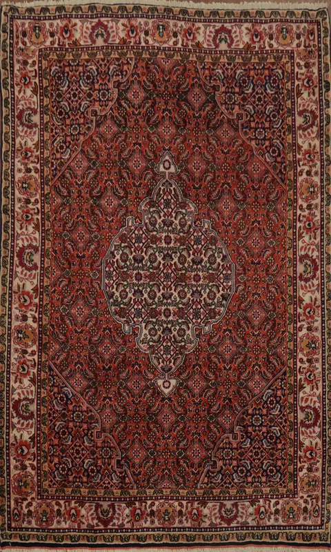 Luxurious Handcrafted Bidjar Persian Rug 4x6