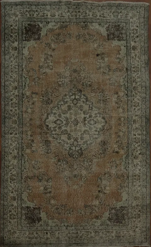 Authentic Distressed Oriental Turkish Rug 6x9