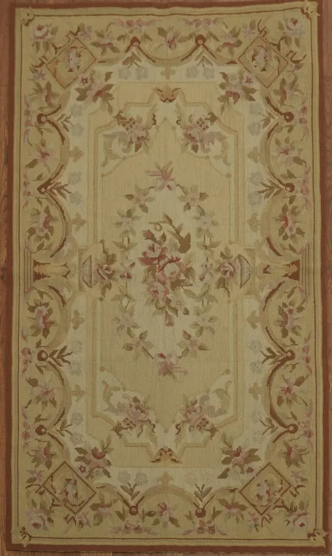 Classic European-Inspired Aubusson Tapestries Rug with Floral Motifs 3x4