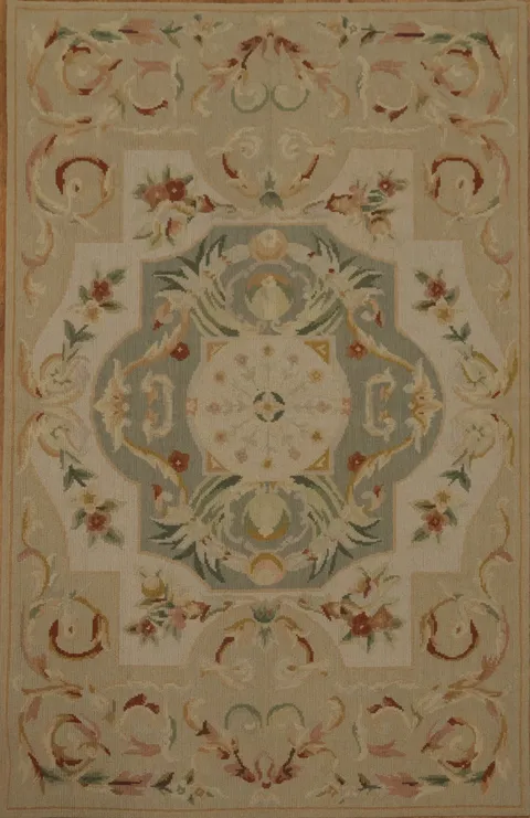 Timeless Victorian Motif Aubusson Tapestries Chinese Rug 3x4