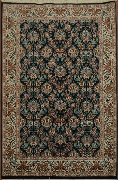 Traditional Elegance: Kashan Oriental Rug 4x6