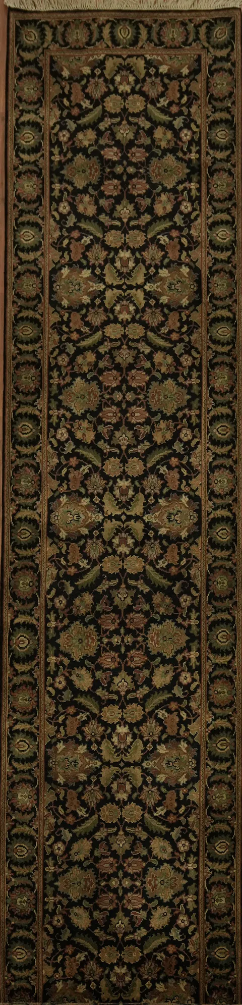 Exquisite Floral Elegance: Agra Oriental Runner Rug 3x14