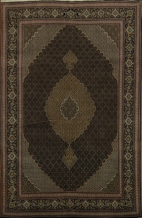 Traditional Vegetable-Dye Tabriz-Mahi Persian Area Rug 6x10