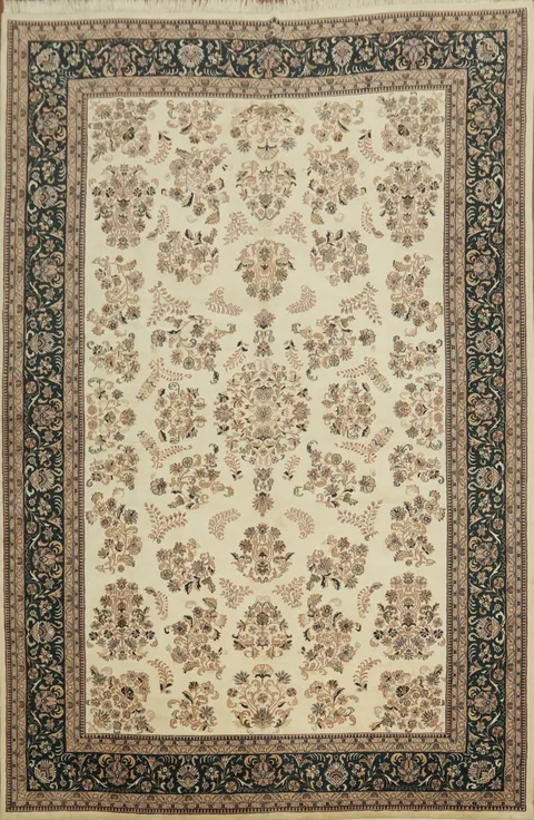 Traditional Floral Oriental Kahsan rug 12x18