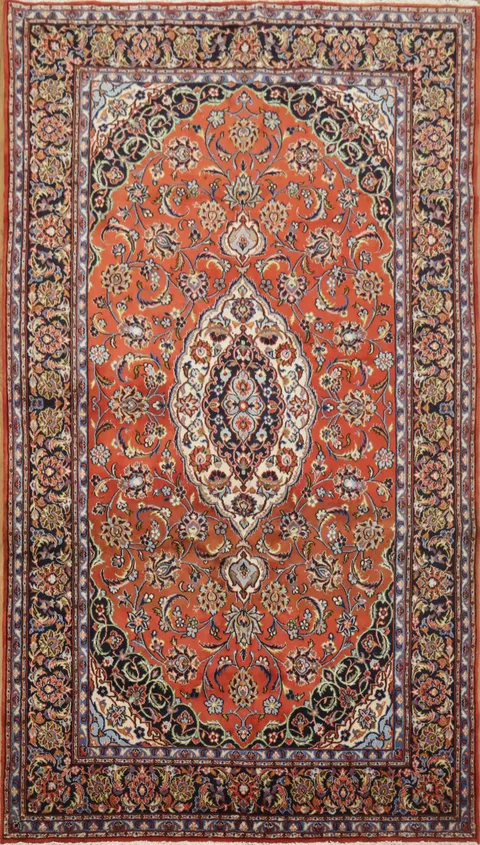 Traditional Floral Vintage Persian Kashan rug  5x9