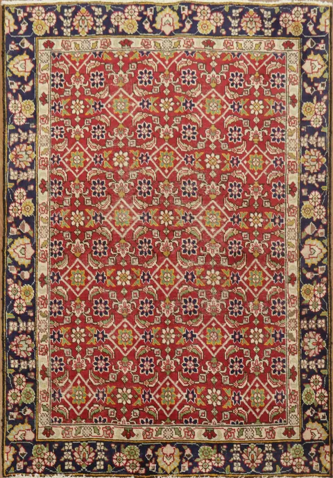 Exquisite Patterned Tabriz Persian Rug 4x6