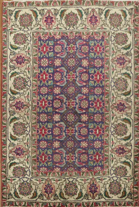 Stunning Persian Tabriz Persian Rug 3x5