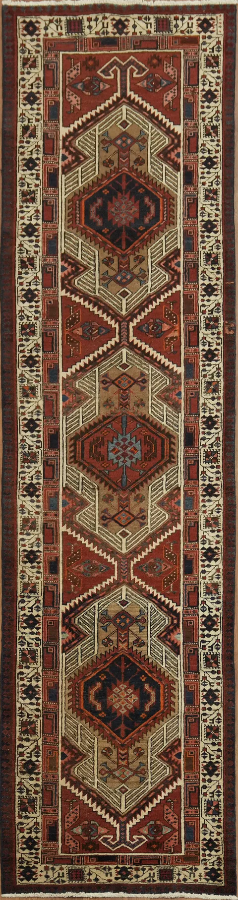 Traditional Ardebil Rug: Unique Geometric Patterns 3x11