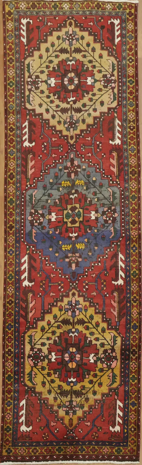 Geometric Patterned Persian Tabriz Runner Rug – Classic Elegance 3x10