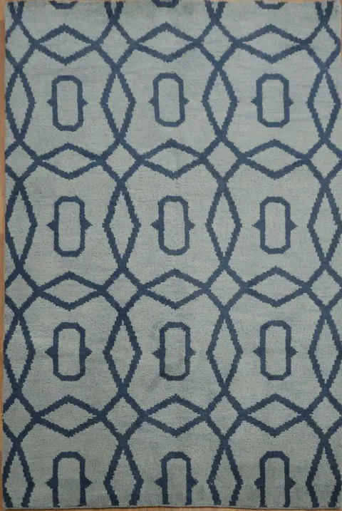 Elegant Blue Geometric Pattern Rug for Modern Living Rooms 5x8