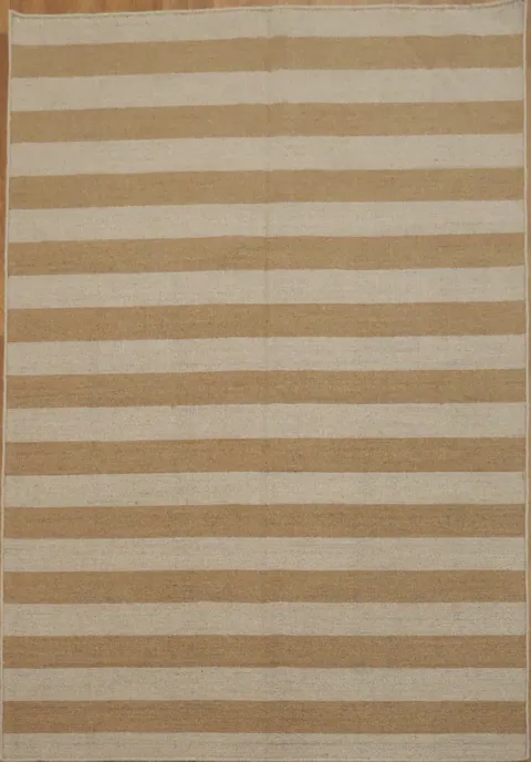 Chic Beige and Gold Stripe Rug: Perfect for Minimalist Spaces 6x8