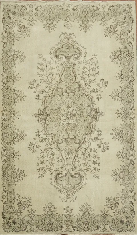 Elegant Vintage Floral Anatolian Turkish Area Rug 6x9