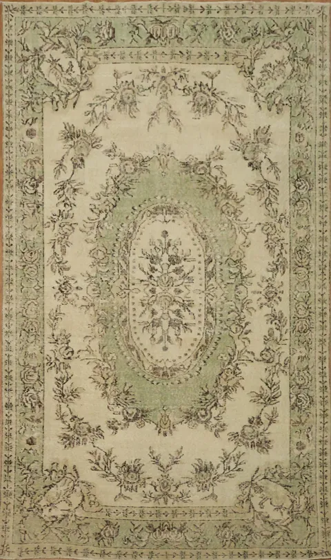 Vintage Floral Anatolian Turkish Area Rug 6x10