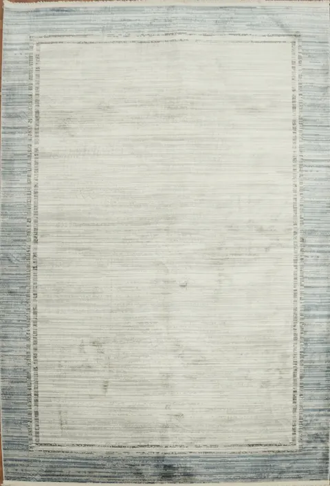 Minimalist Gray Rug with a Chic Blue Trim Design 5x8