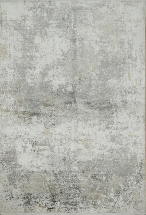 Contemporary Gray and Cream Rug for Stylish Spaces 5x8