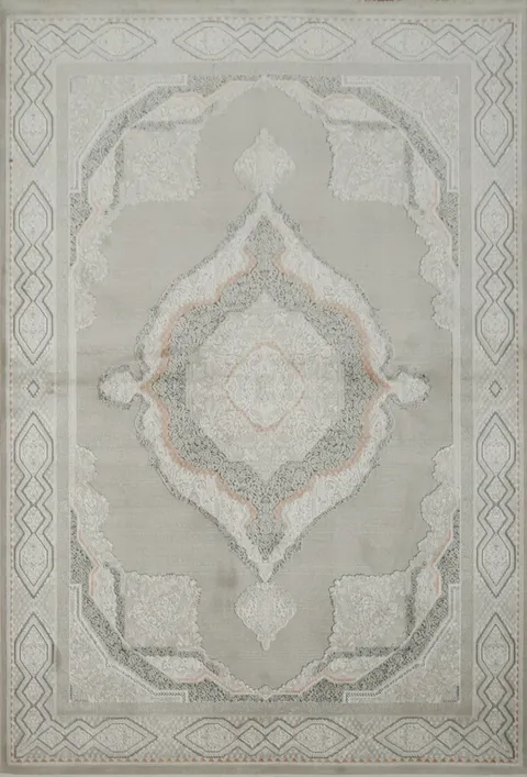 Elegant Geometric Pattern Grey Rug with Subtle Shades and Textures