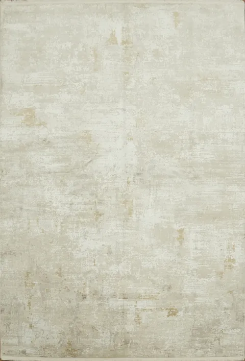 Classic Beige Rug with a Subtle Abstract Design 5x8