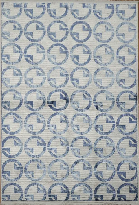 Sophisticated Circle Design Rug in Soft Blue Tones 5x8