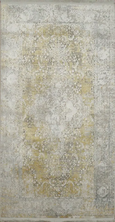 Elegant Distressed Area Rug with Soft Tones for Modern Spaces 3x5
